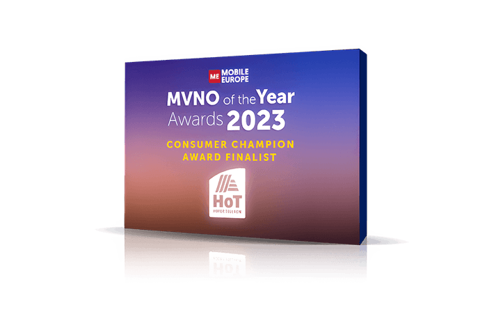 Priznanje v obliki plakete za finalista "MVNO of the Year Awards 2023" v kategoriji "Consumer Champion" z logotipom HoT.